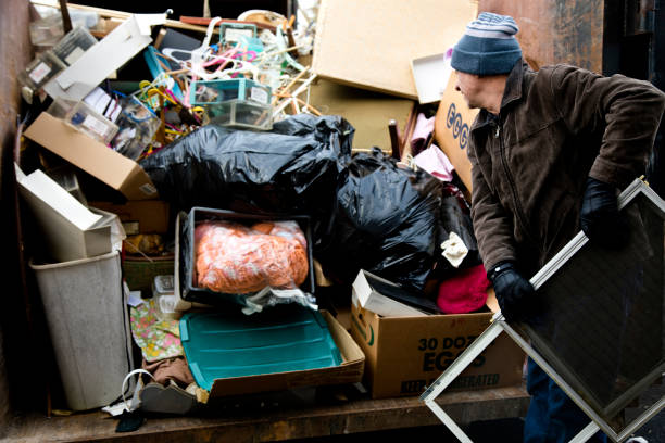Best Professional Junk Removal  in Edgewood, WA